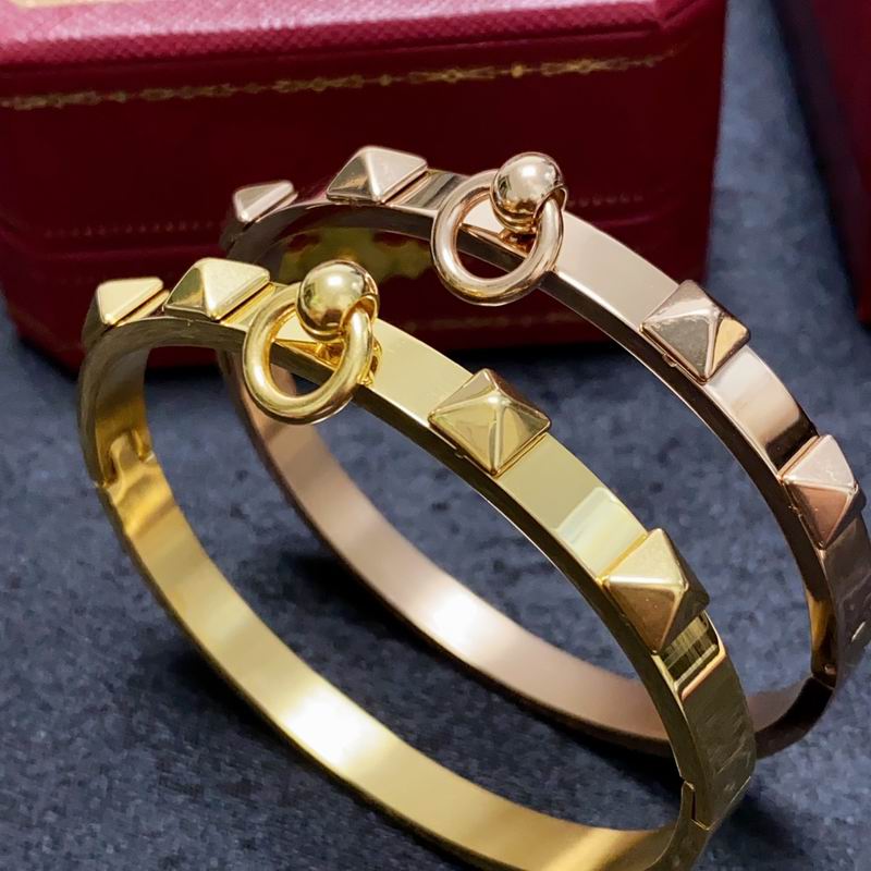 Cartier bracelet 09lyx2